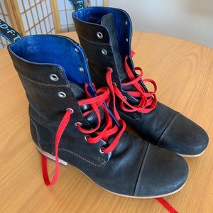 Fluevog radio boots women 9.5